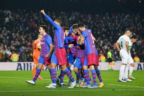 Lewandowski trifft zweimal